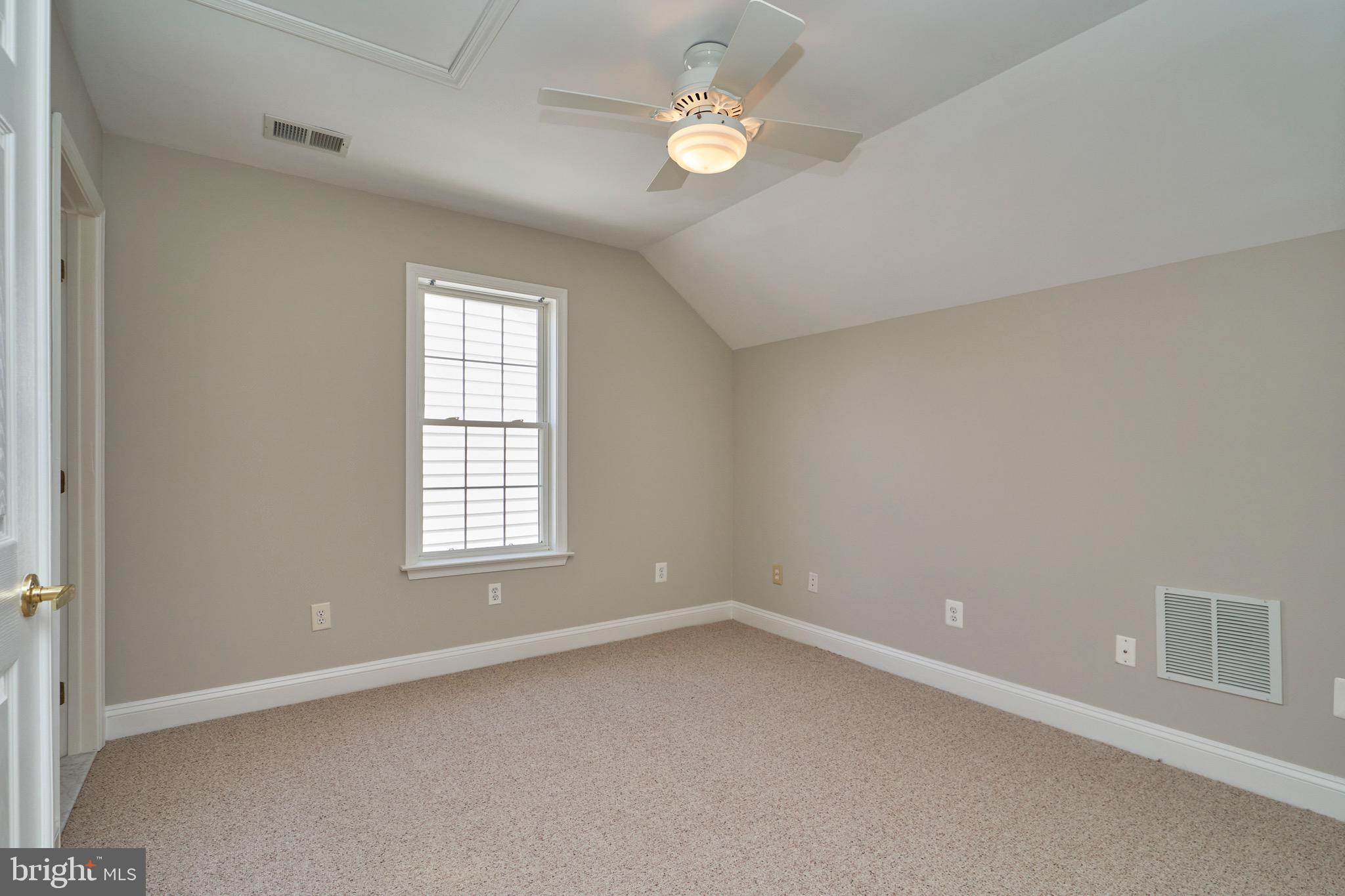 HERITAGE HUNT - Residential