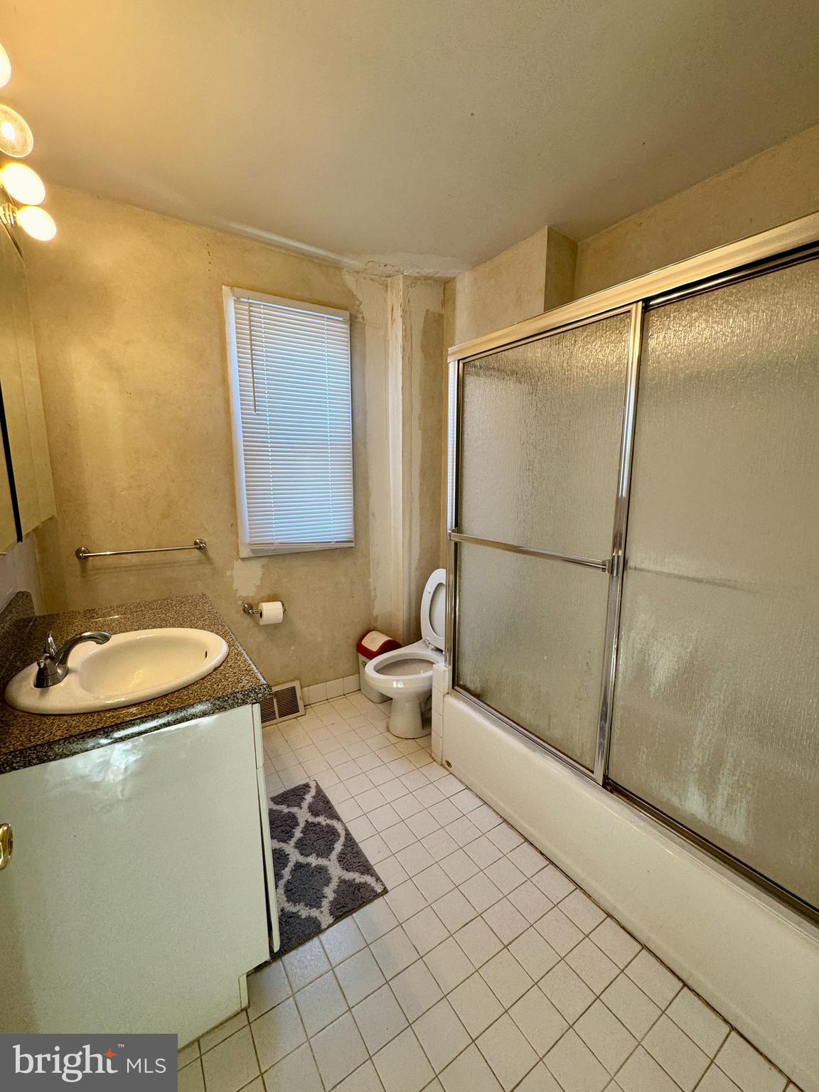 BELLS CORNER - Residential