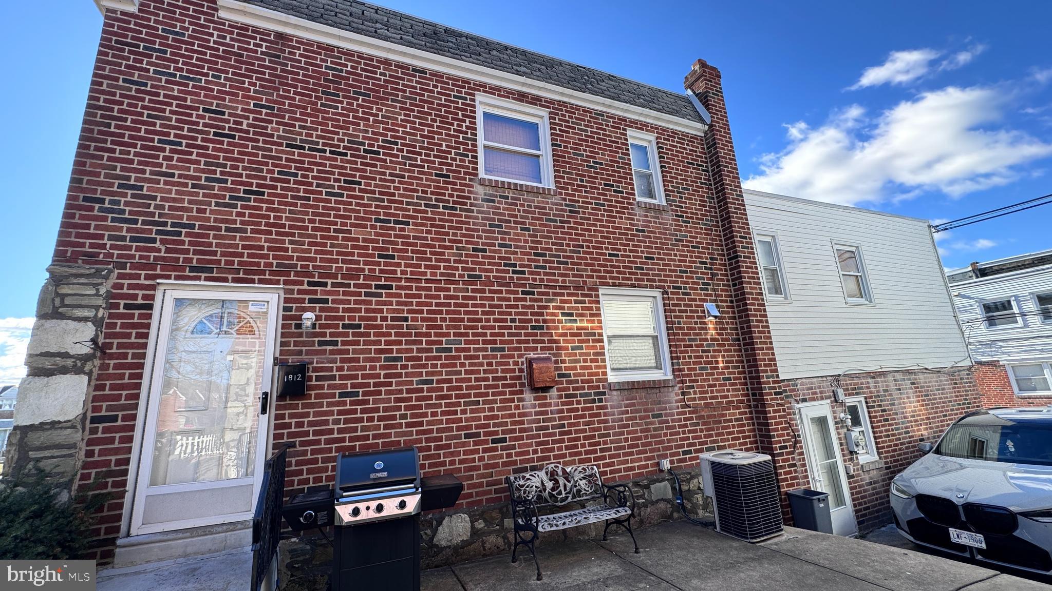 BELLS CORNER - Residential