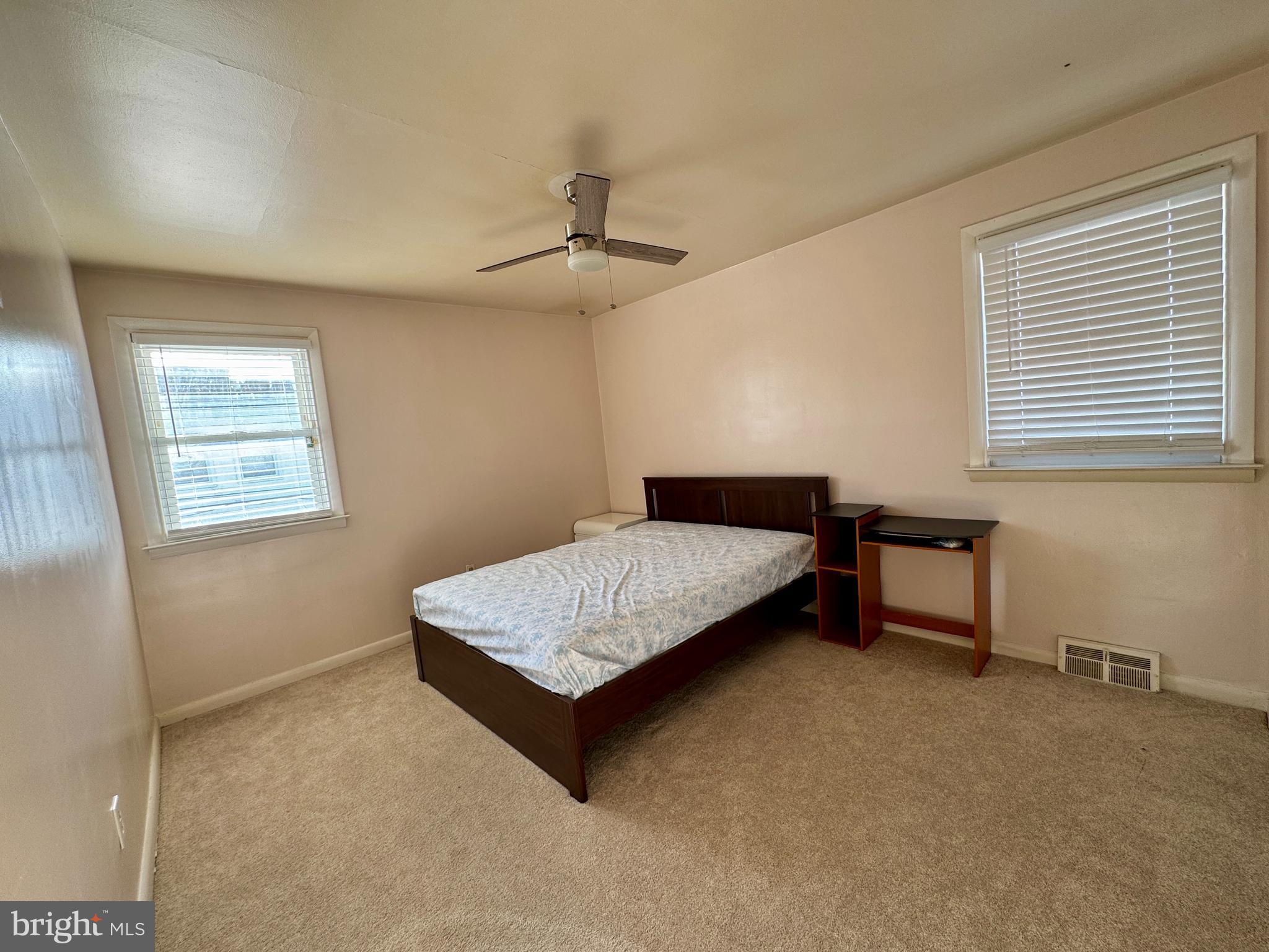 BELLS CORNER - Residential