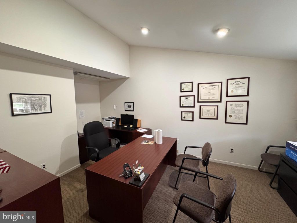 Photo of 1032 Mill Creek Dr, FEASTERVILLE TREVOSE, PA 19053 (MLS # PABU2094642)