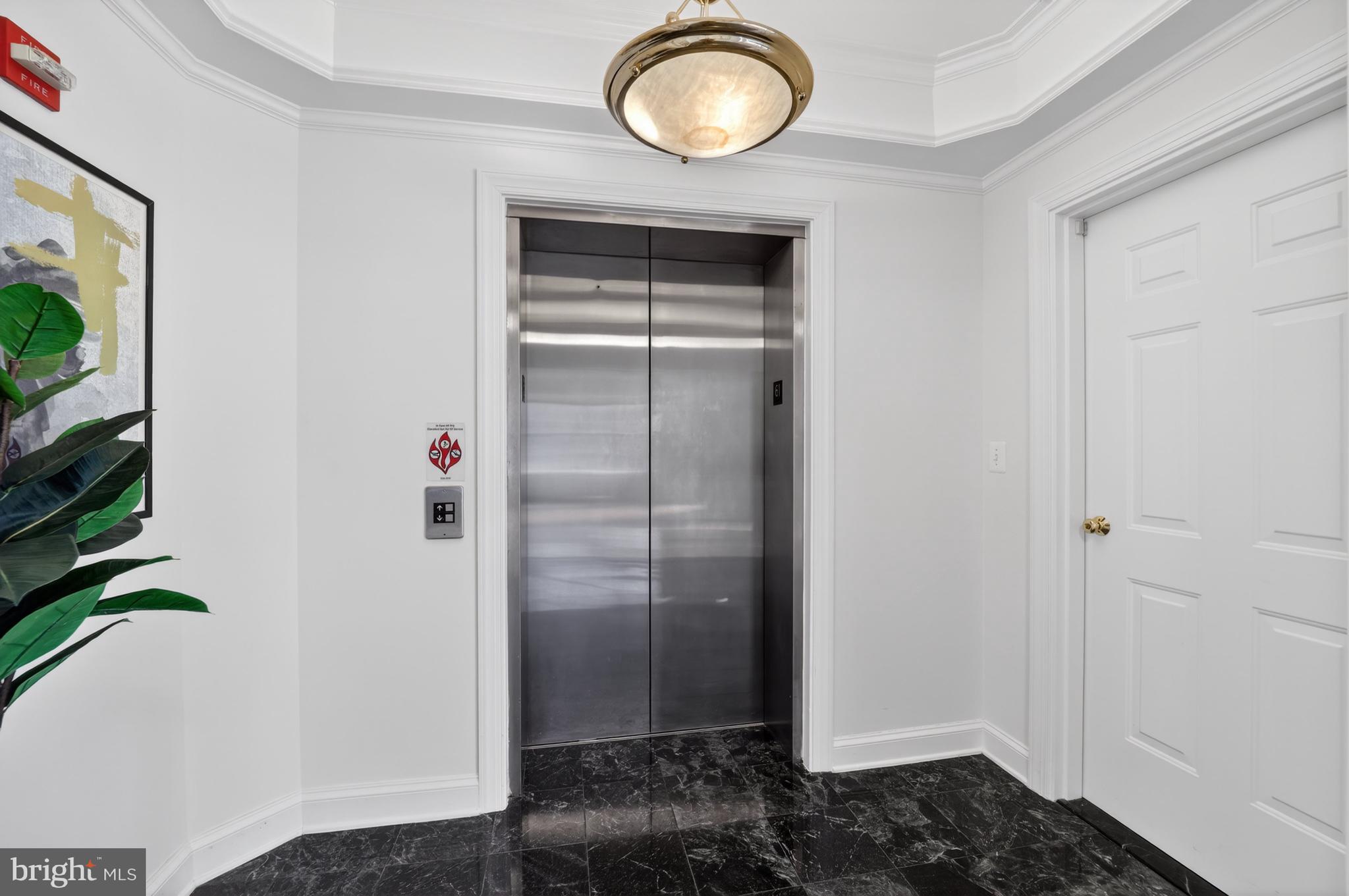 1555 N COLONIAL TERRACE 601