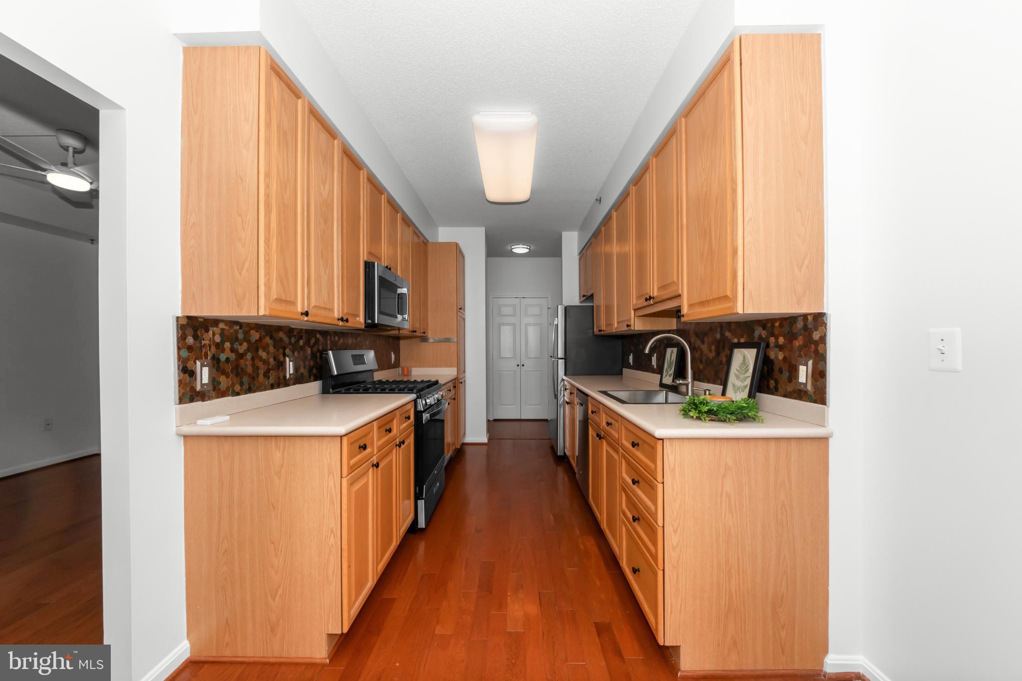 HERITAGE HARBOUR - Residential