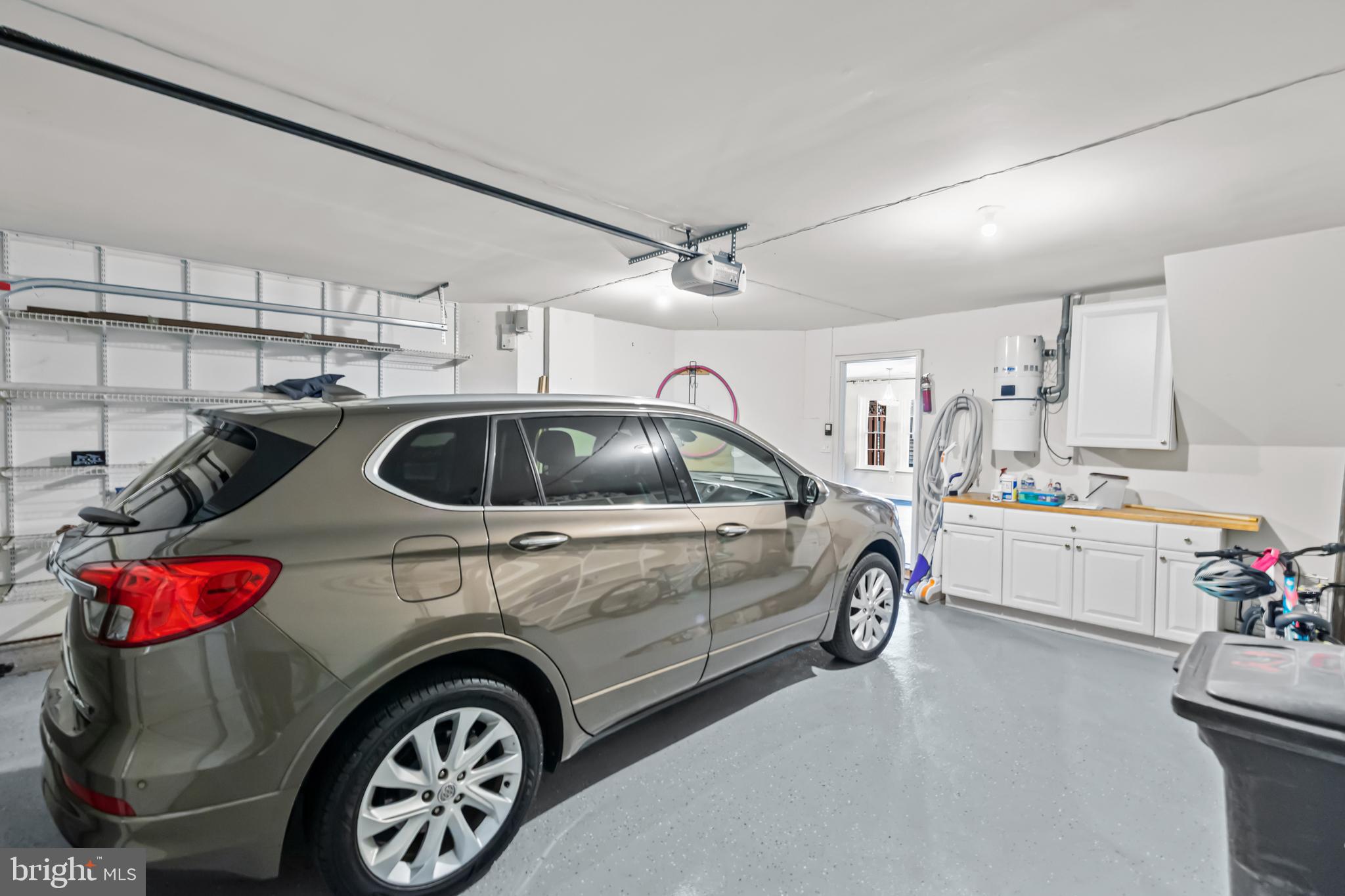 LOWES ISLAND/CASCADES - Residential