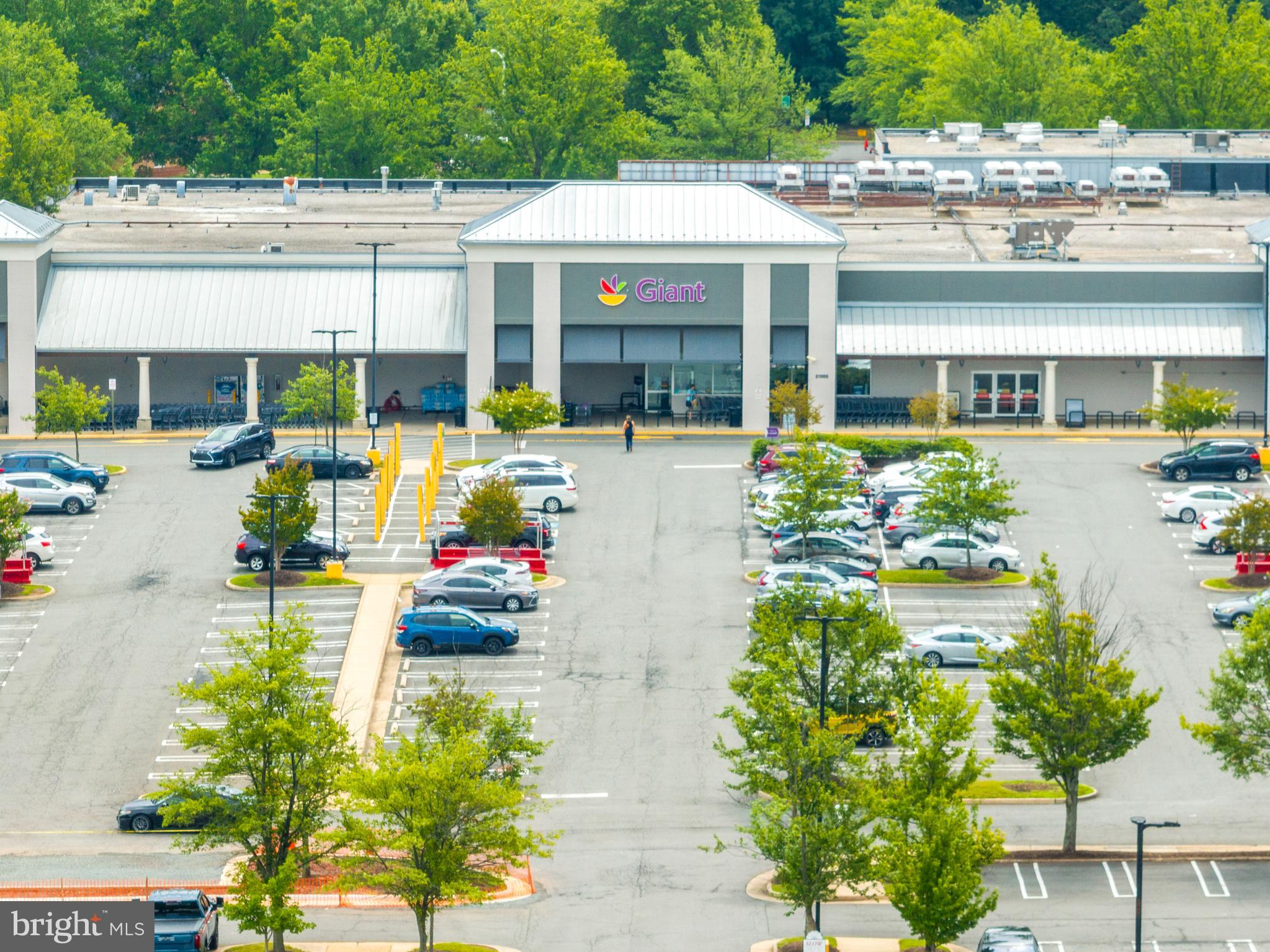 LOWES ISLAND/CASCADES - Residential