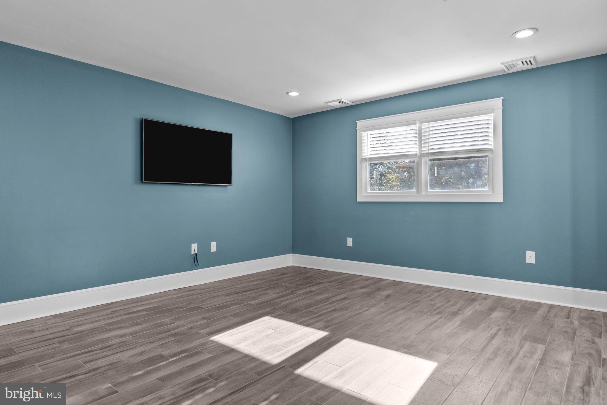 THISTLEWOOD - Residential