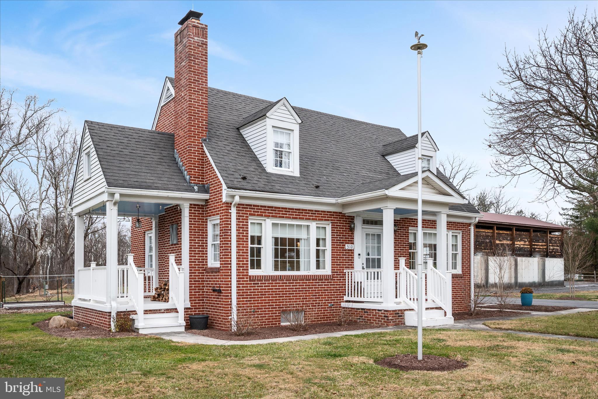 NONE UNRESTRICTED - Residential