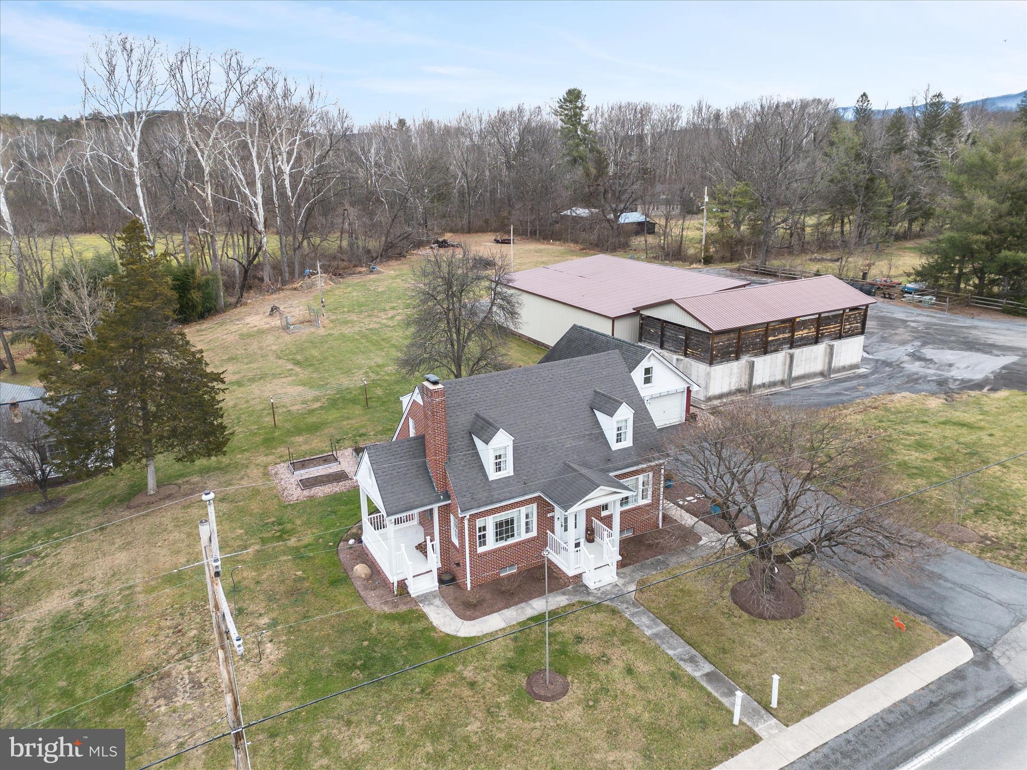 NONE UNRESTRICTED - Residential