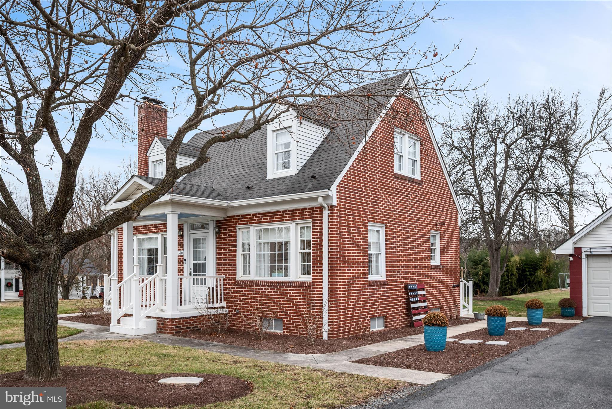 NONE UNRESTRICTED - Residential