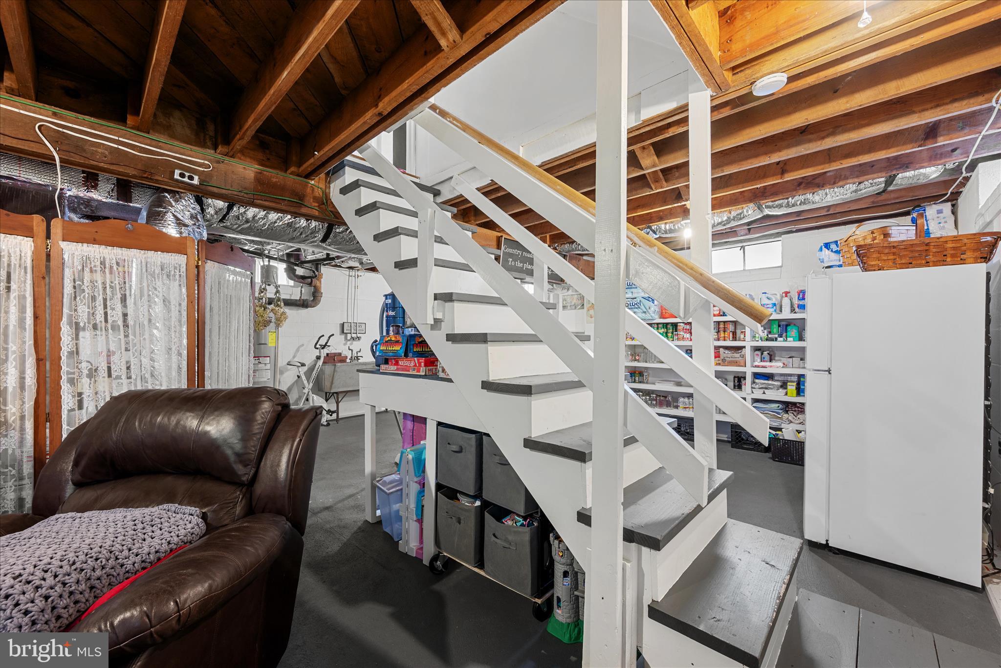 NONE UNRESTRICTED - Residential