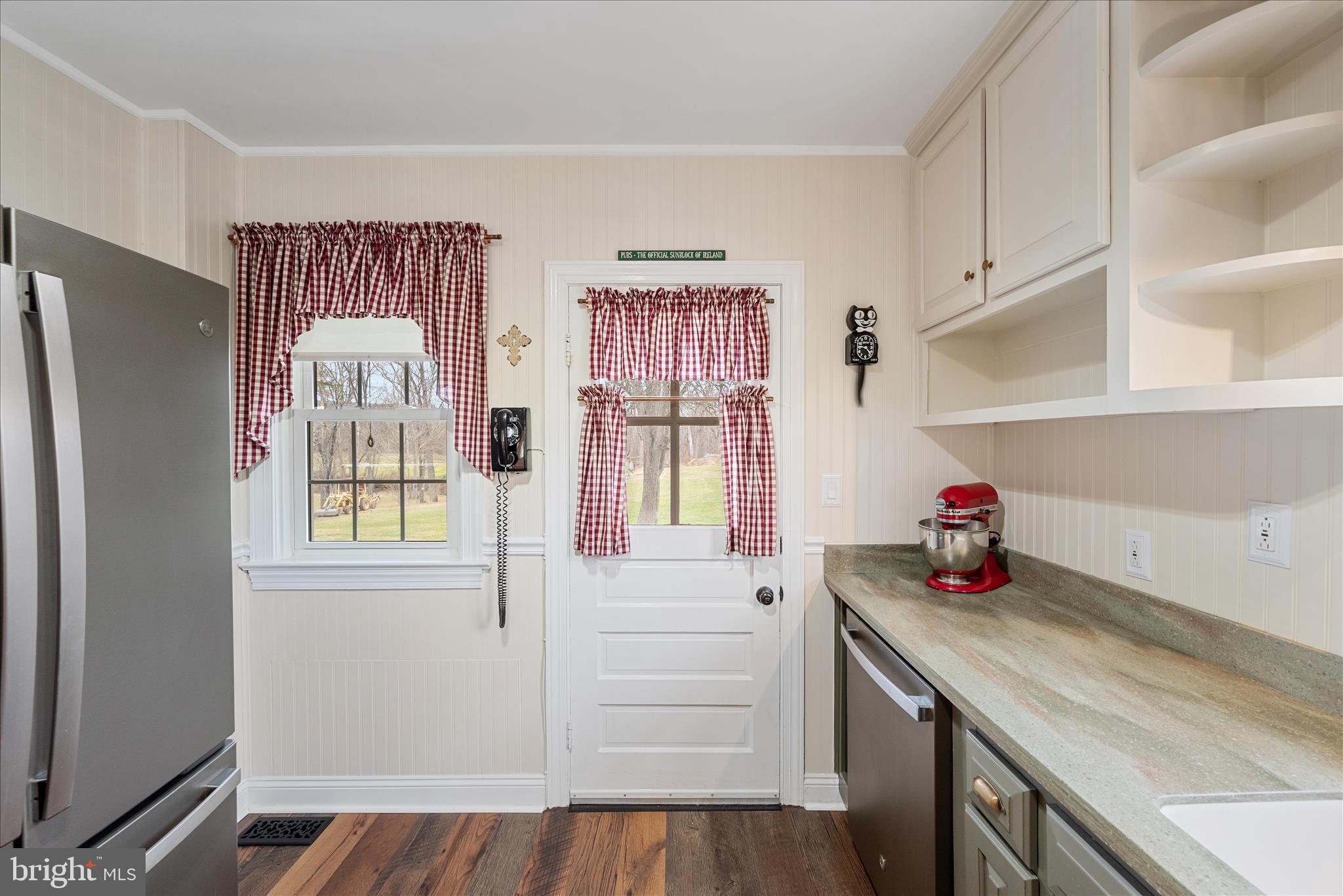 NONE UNRESTRICTED - Residential