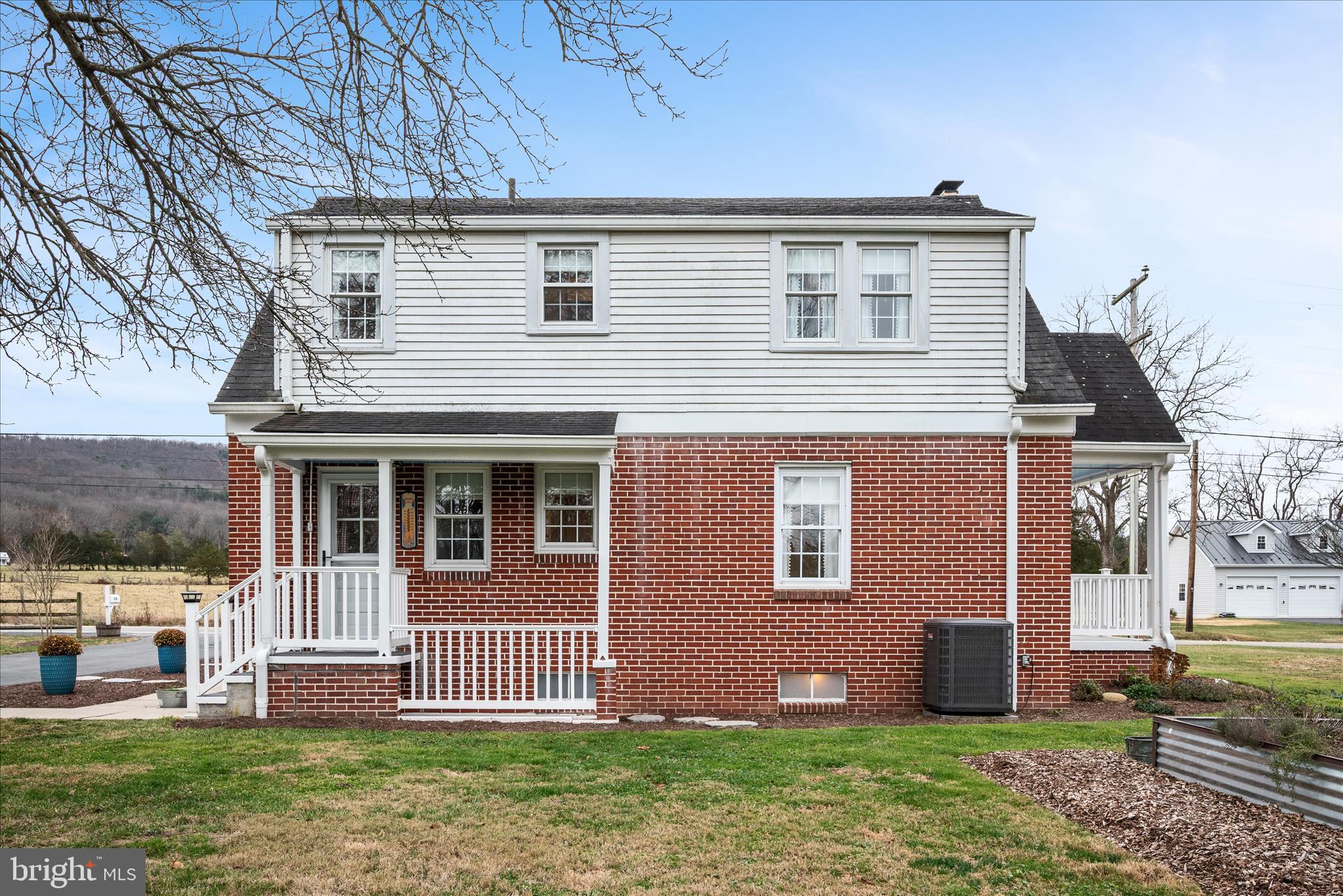 NONE UNRESTRICTED - Residential