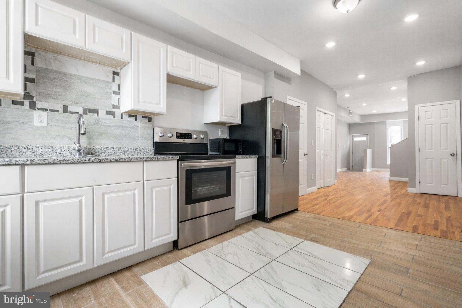 MIDTOWN EDMONDSON - Residential