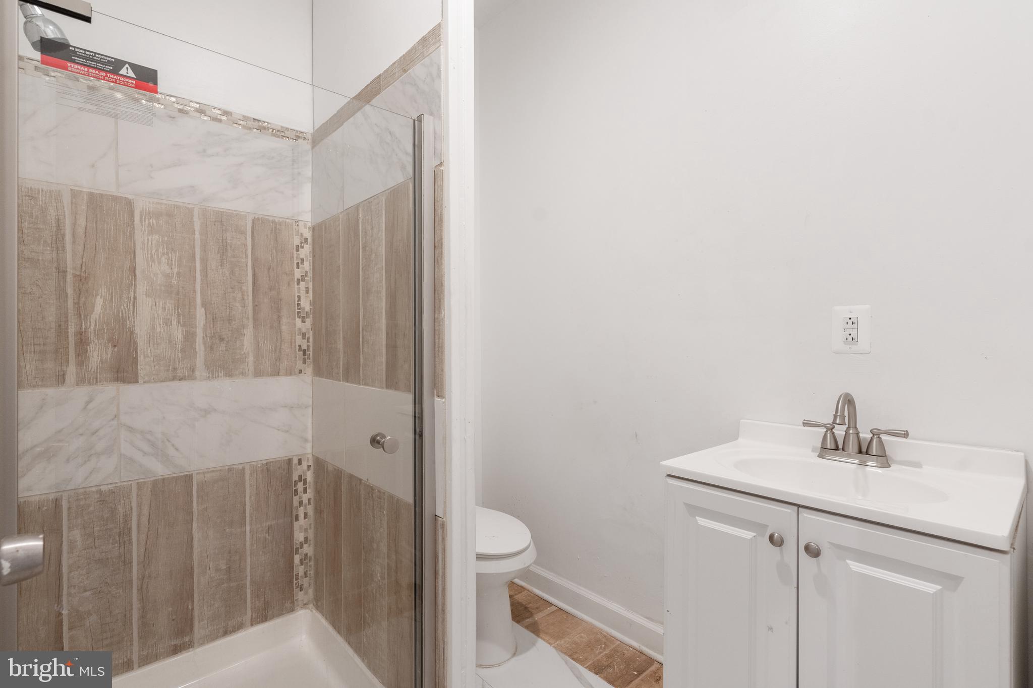 MIDTOWN EDMONDSON - Residential