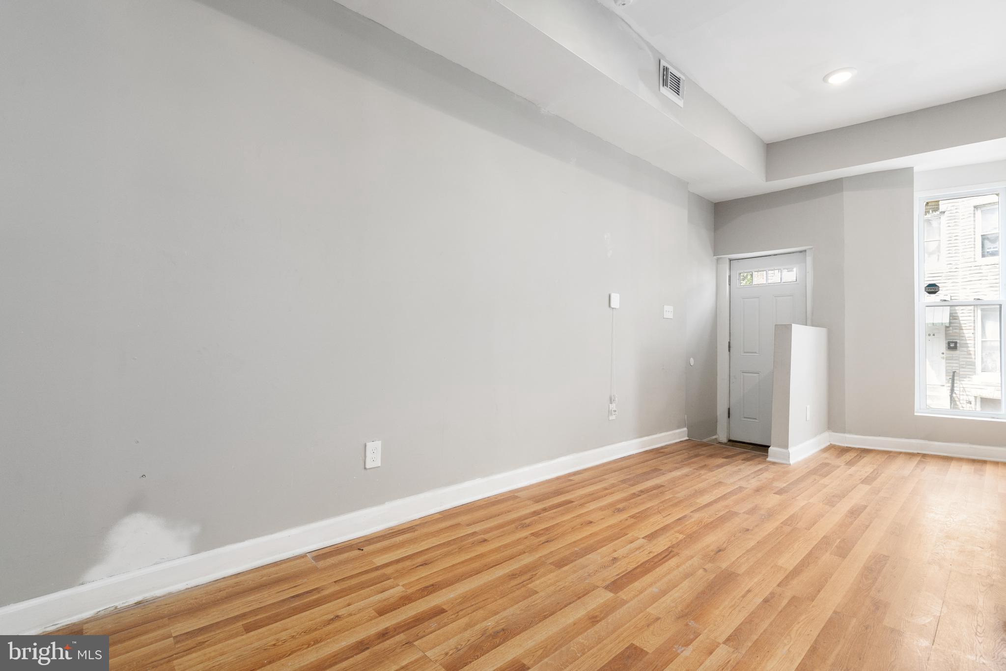 MIDTOWN EDMONDSON - Residential