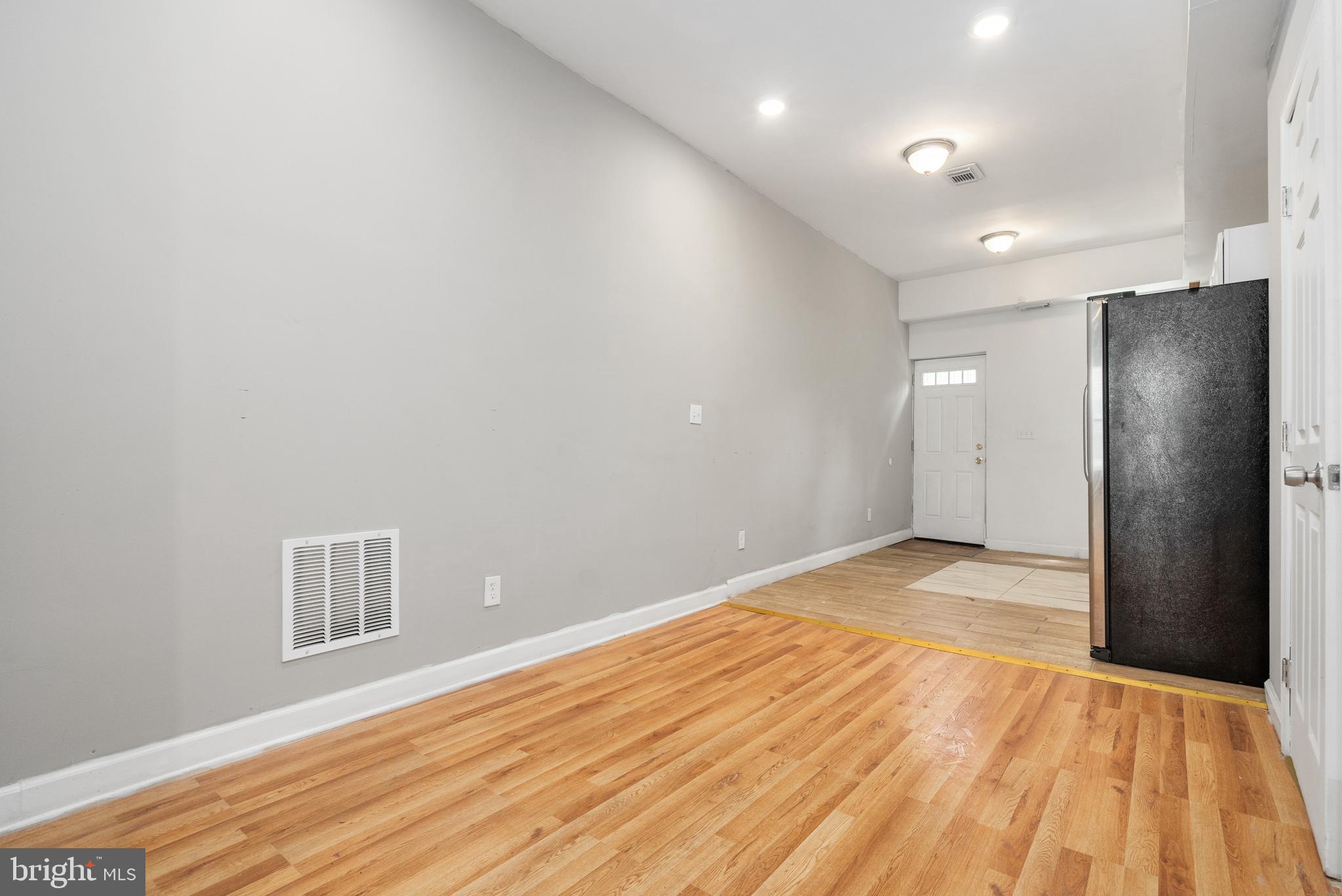 MIDTOWN EDMONDSON - Residential