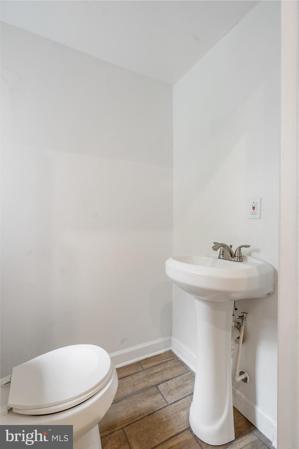 MIDTOWN EDMONDSON - Residential