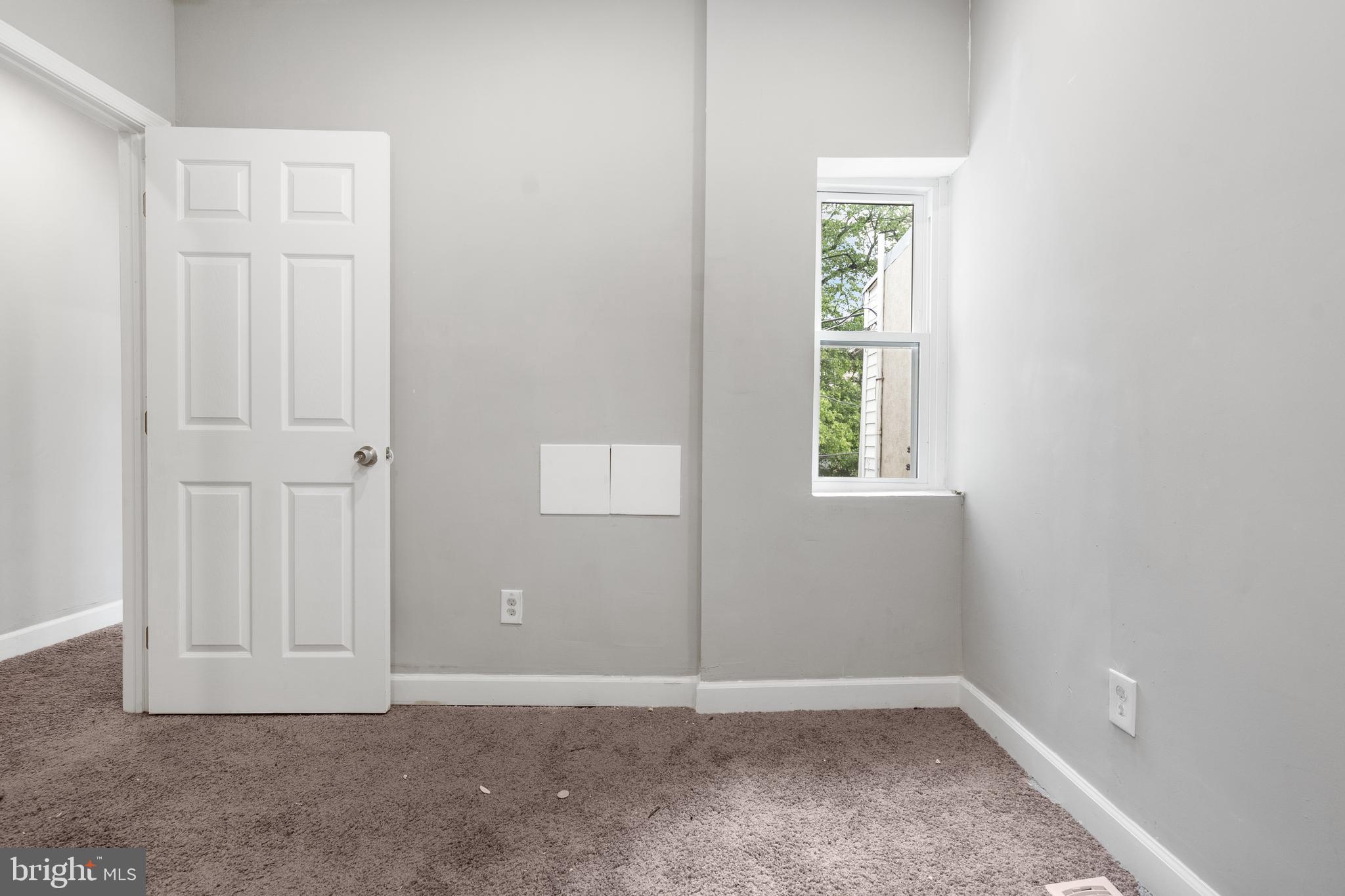 MIDTOWN EDMONDSON - Residential