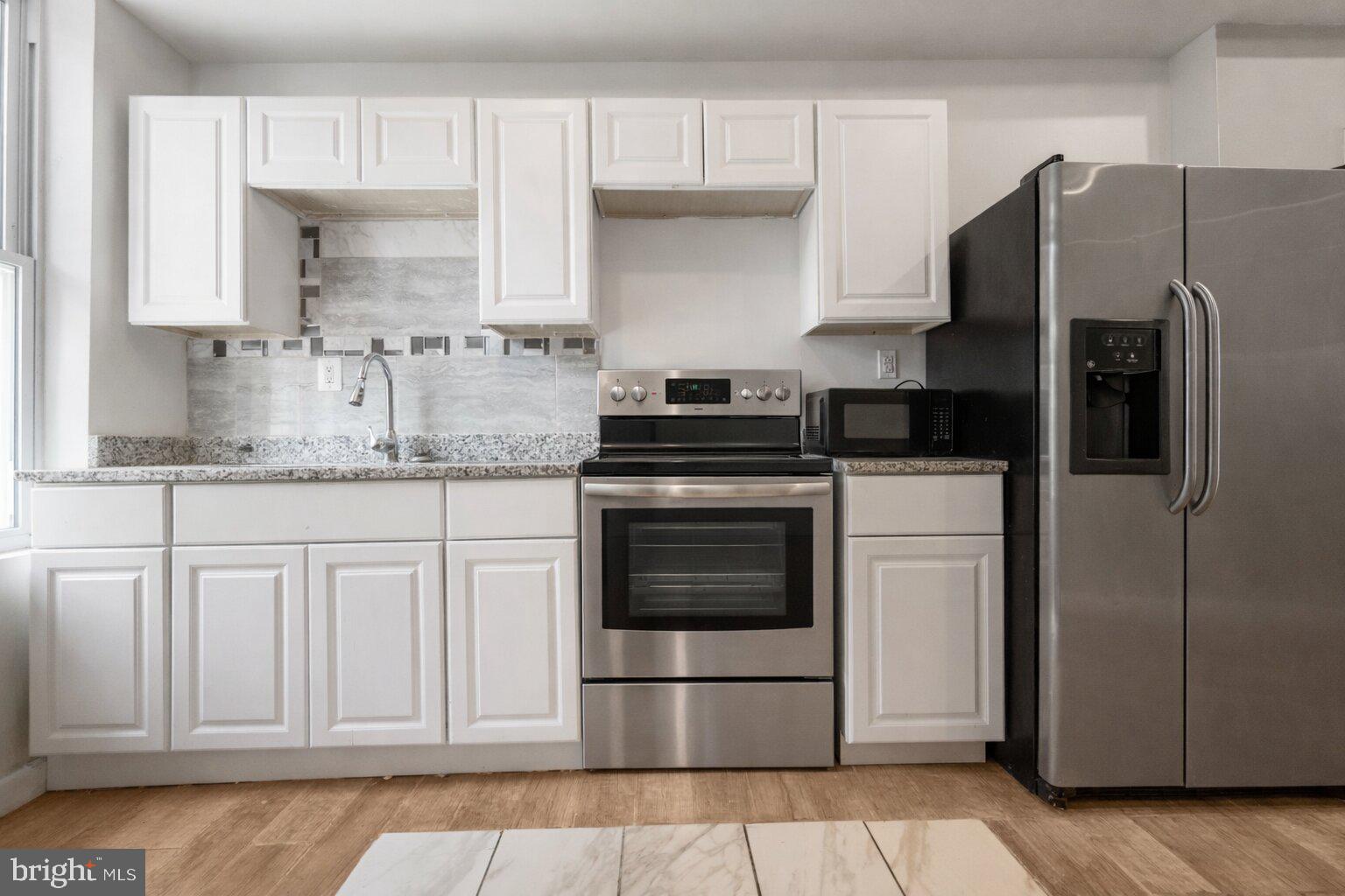 MIDTOWN EDMONDSON - Residential