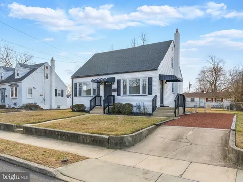 616 W Lincoln Avenue, Magnolia, NJ 08049 - MLS#: NJCD2088198