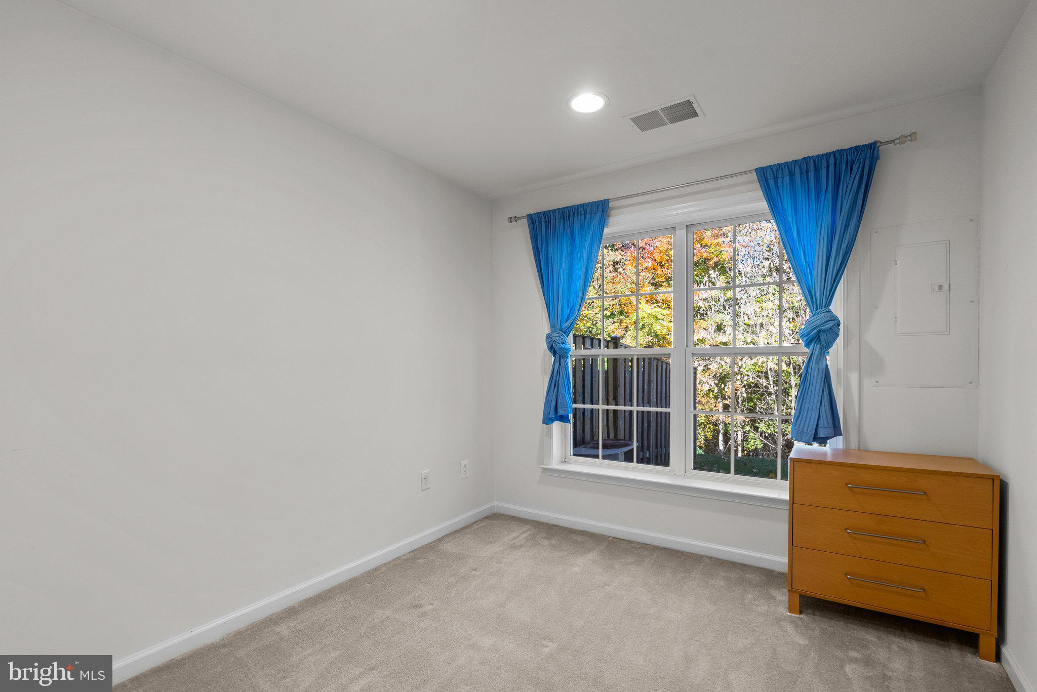 KINGSVIEW RIDGE - Residential