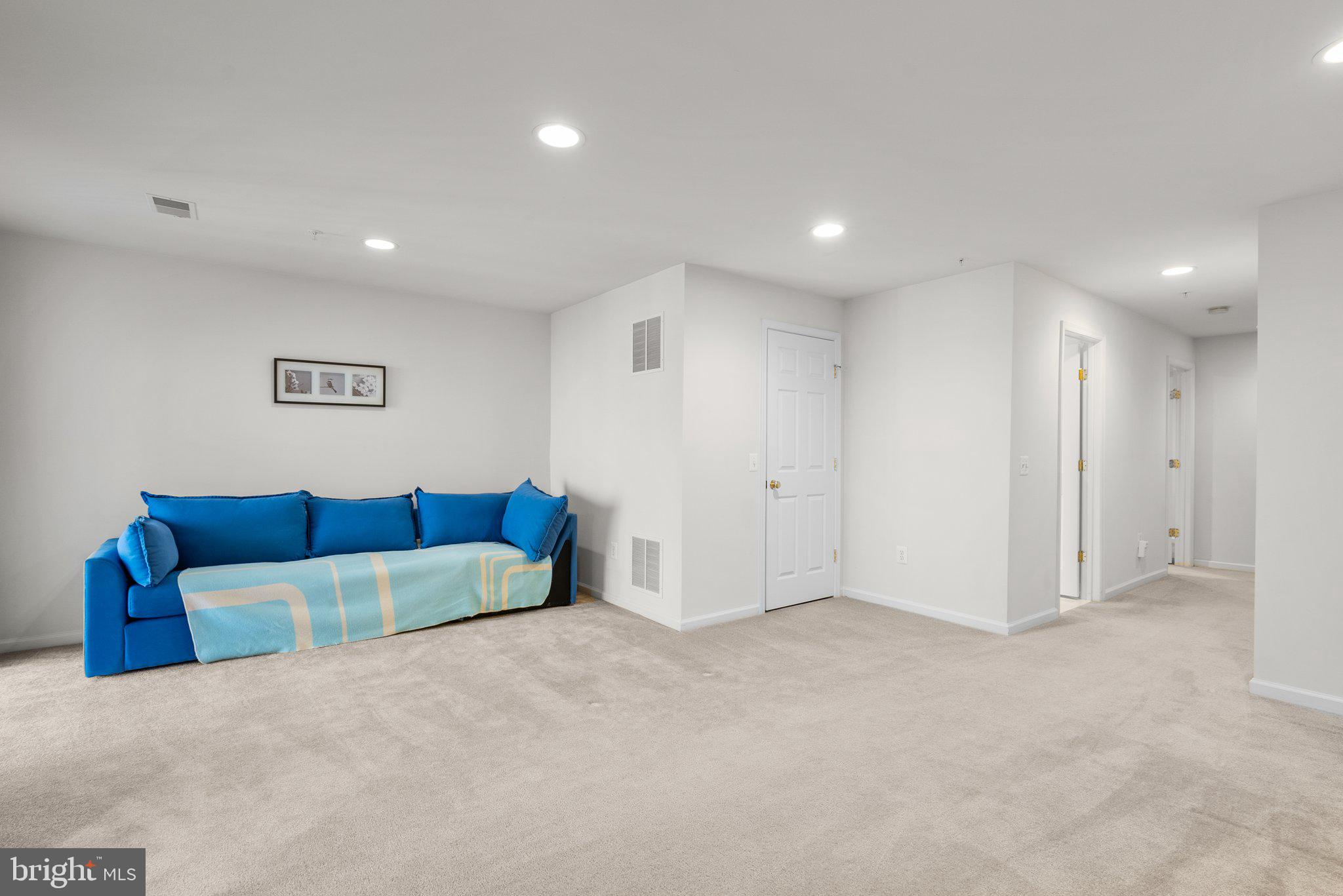 KINGSVIEW RIDGE - Residential