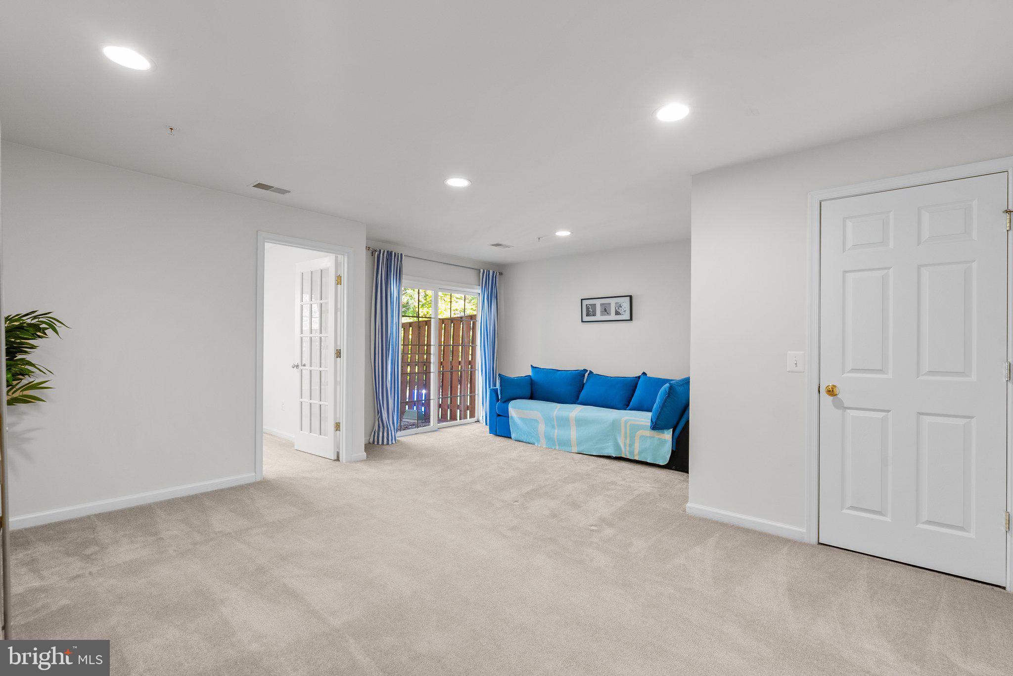 KINGSVIEW RIDGE - Residential