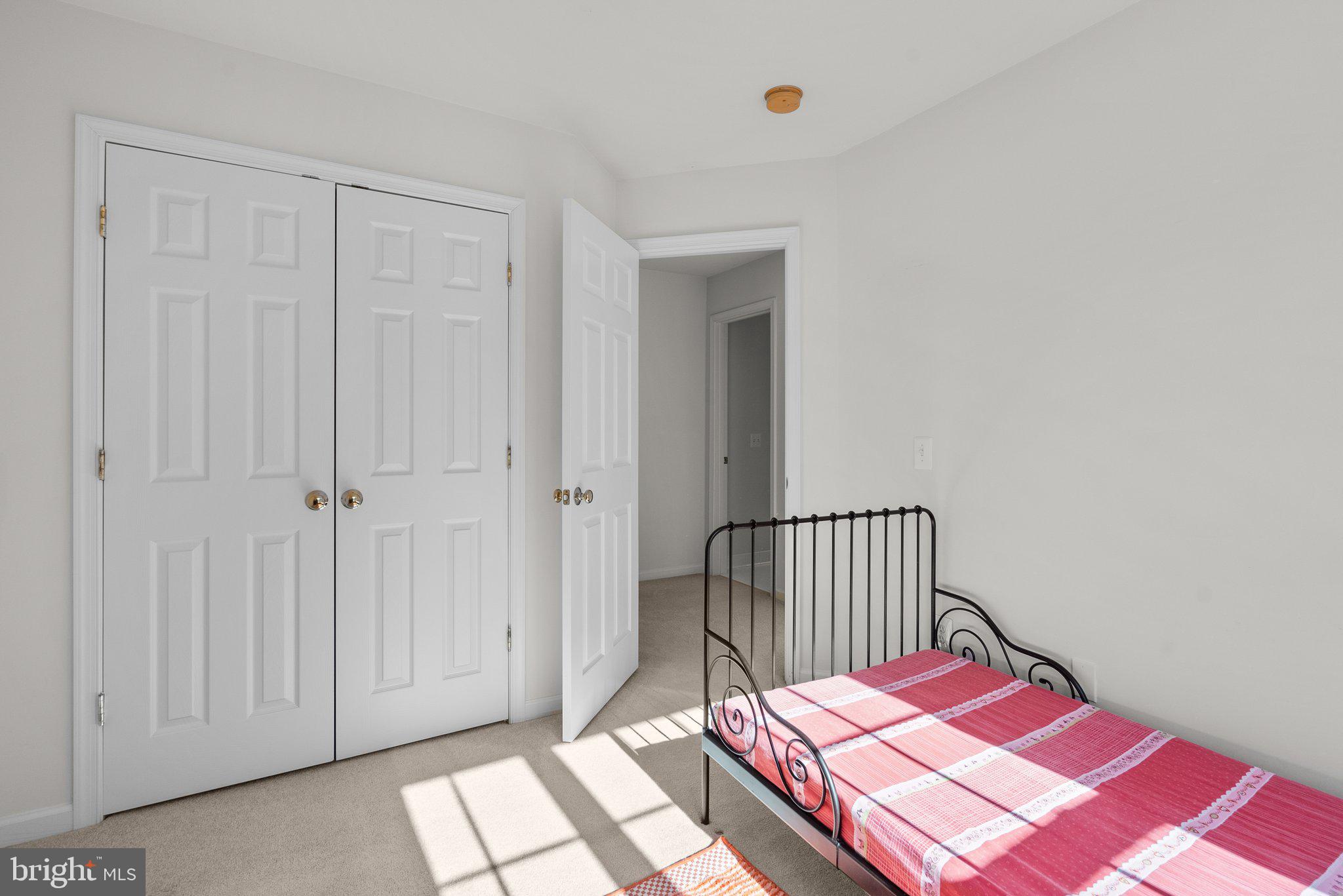 KINGSVIEW RIDGE - Residential