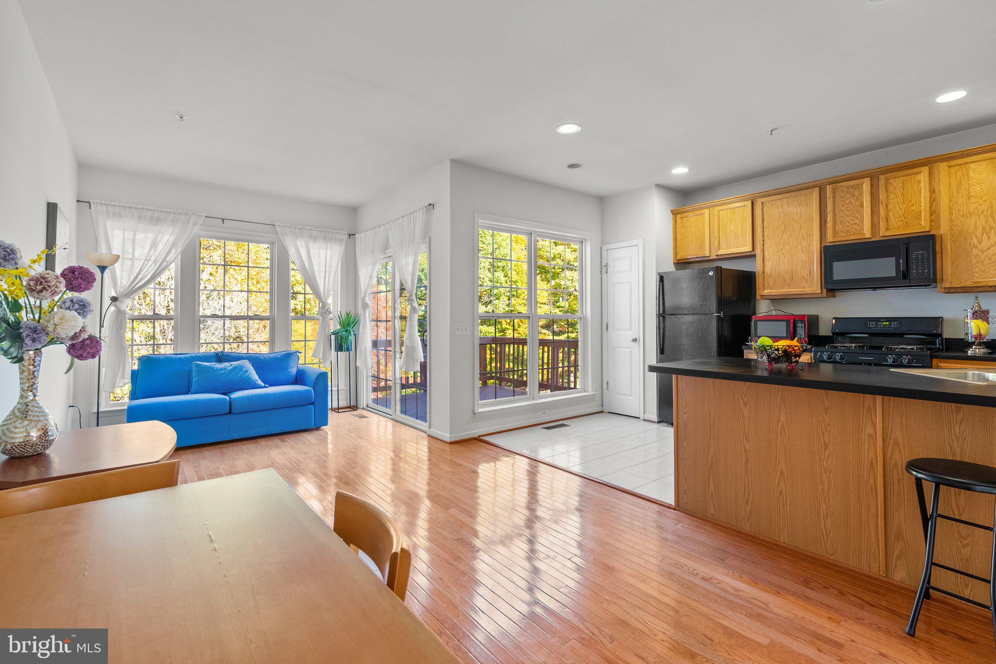 KINGSVIEW RIDGE - Residential