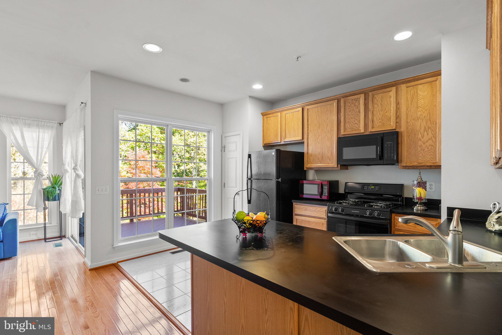 KINGSVIEW RIDGE - Residential