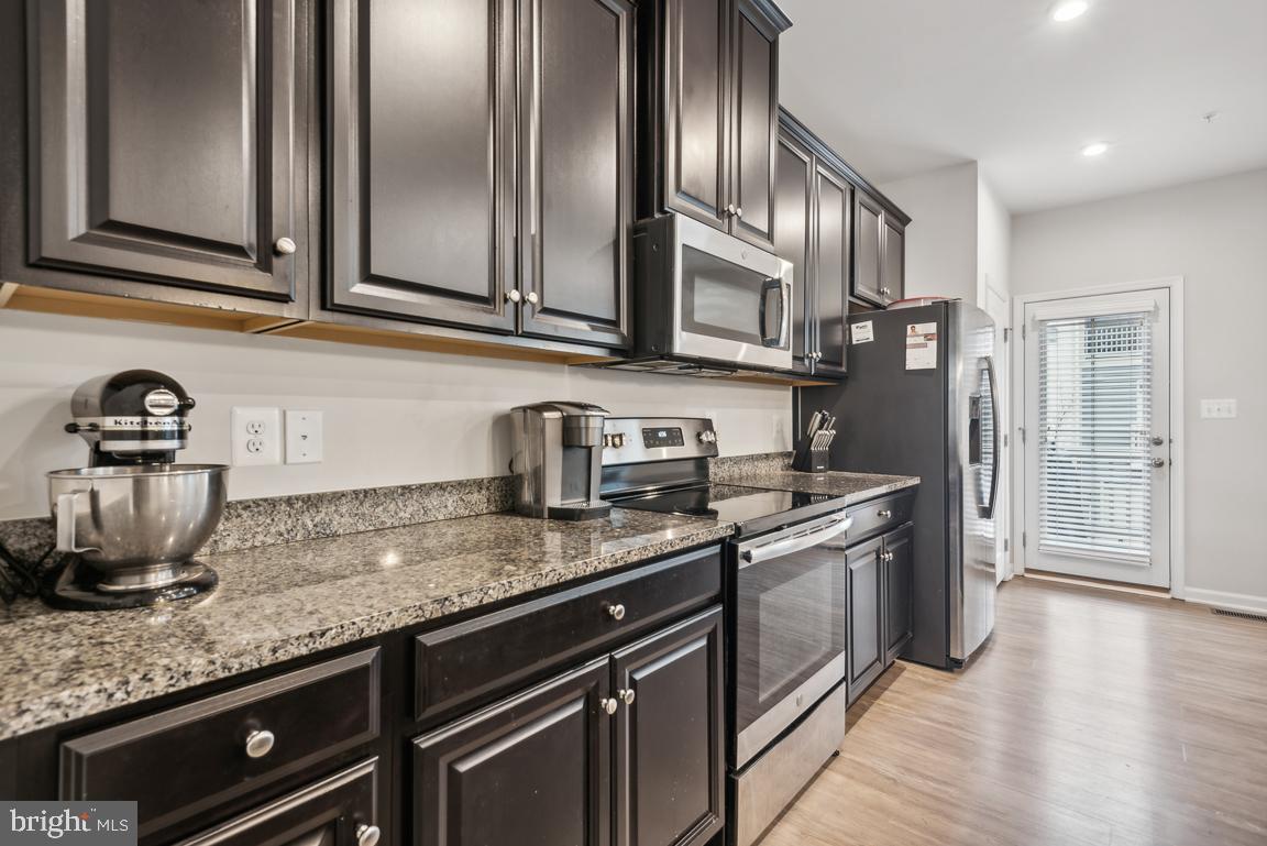 GLENN DALE CROSSING - Residential