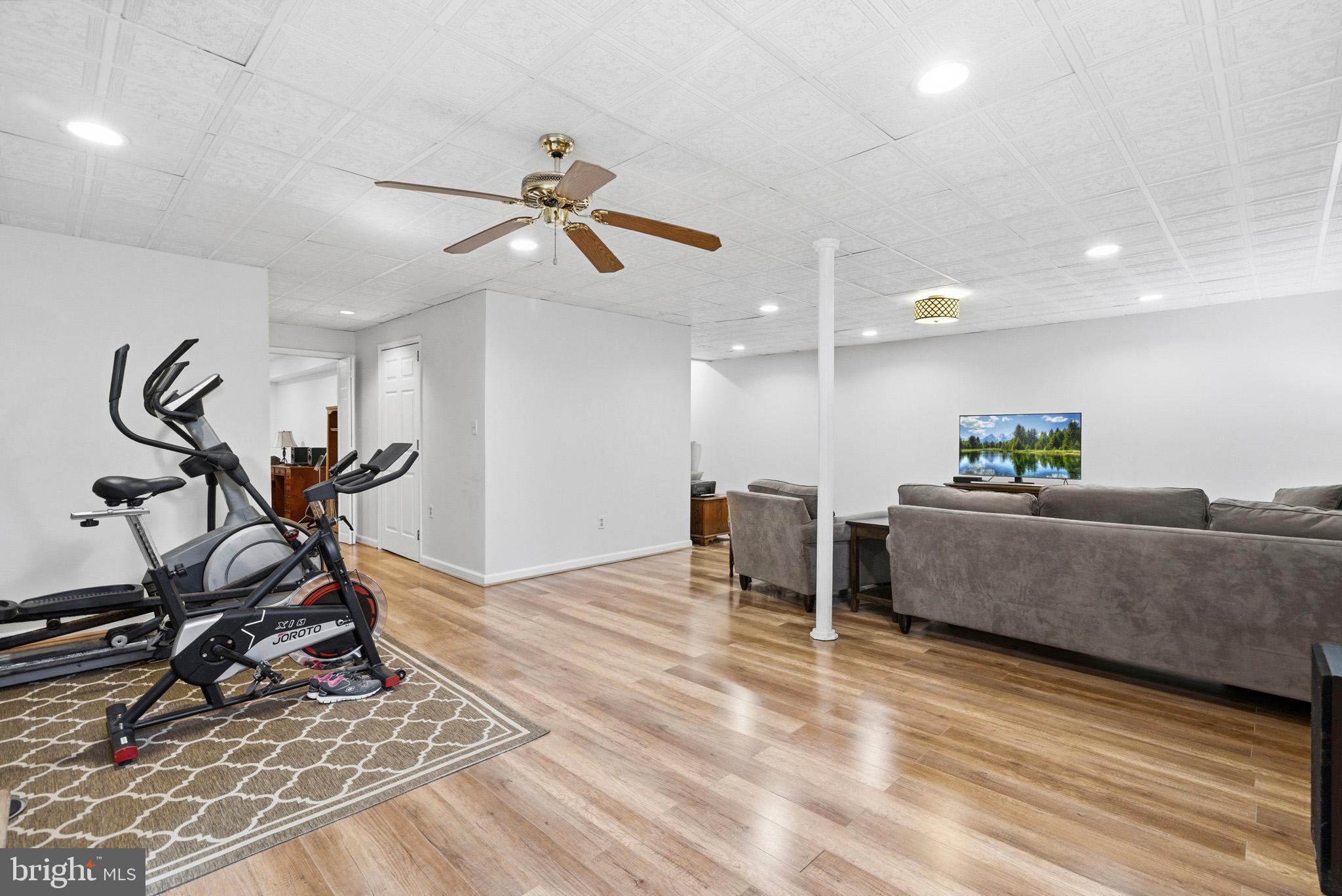 HOME PLACE - Residential