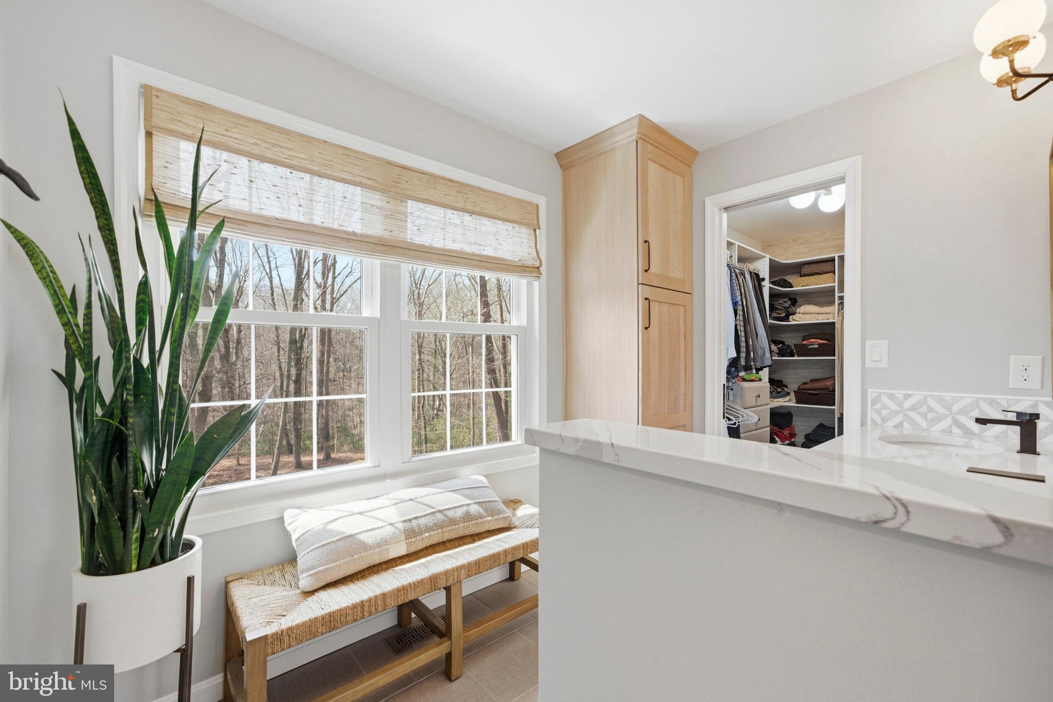 HOME PLACE - Residential