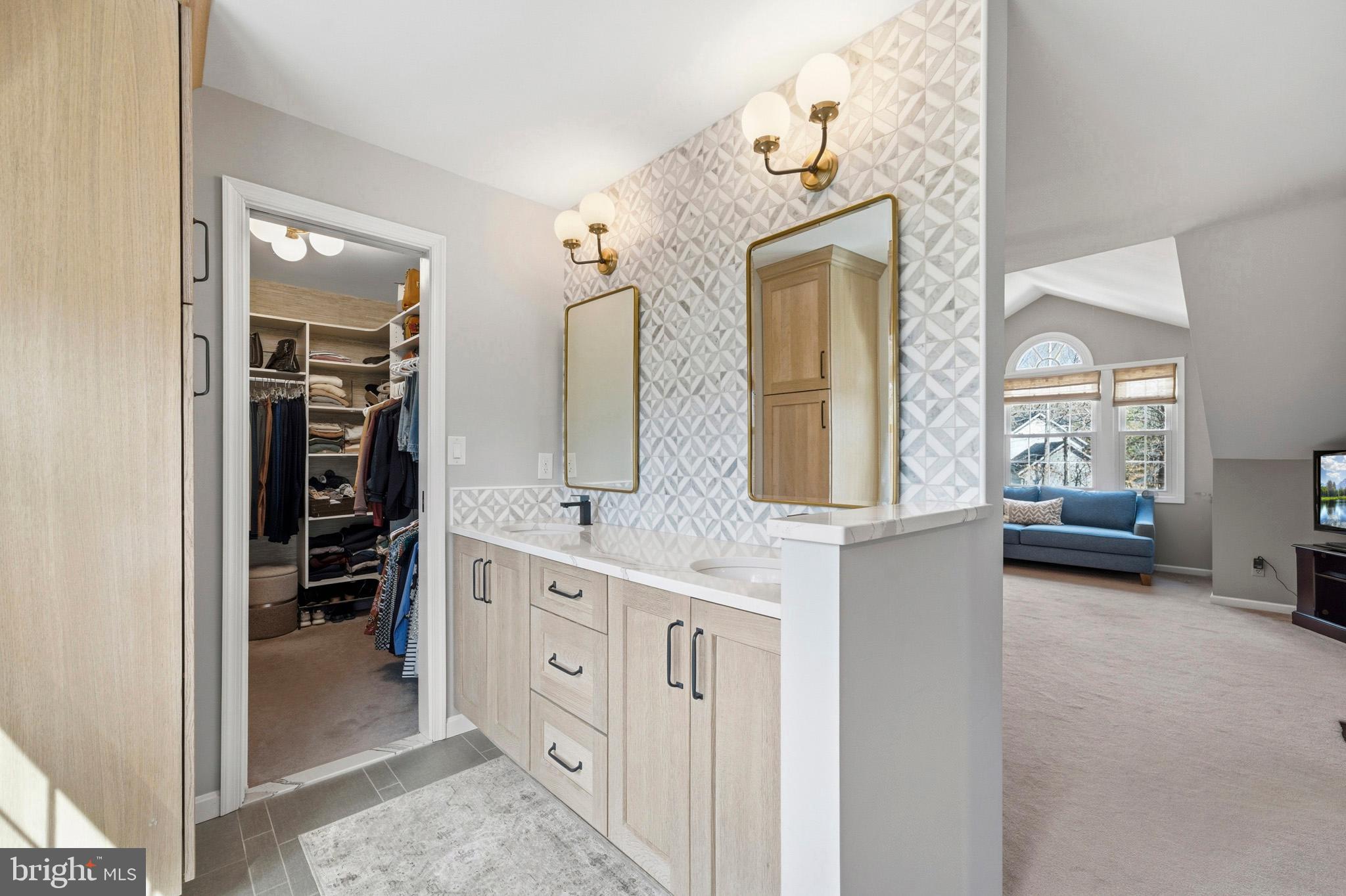 HOME PLACE - Residential