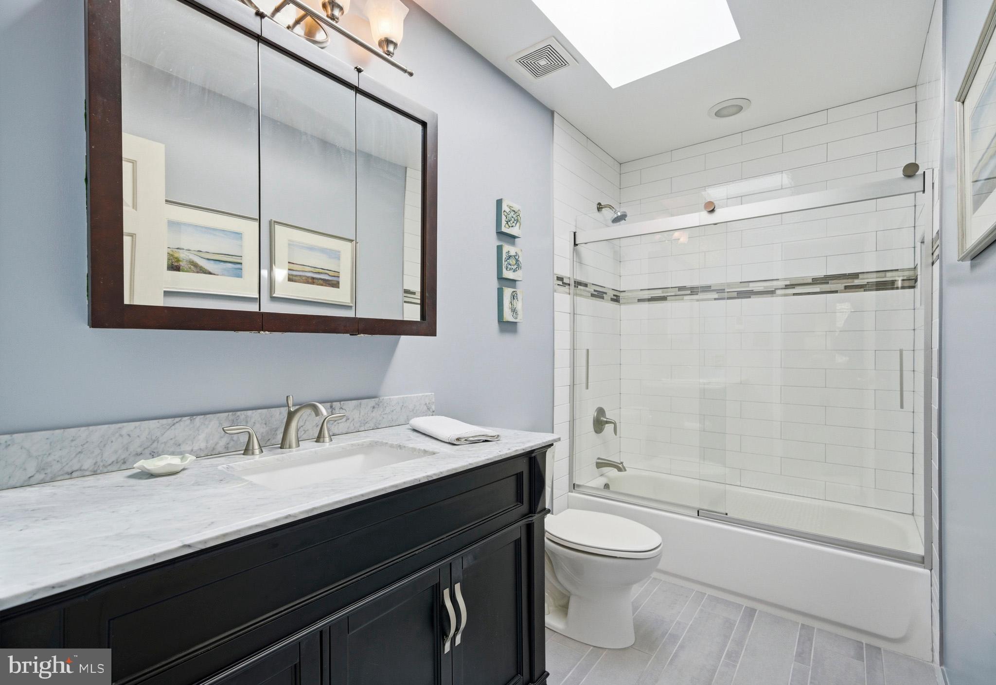 HOME PLACE - Residential