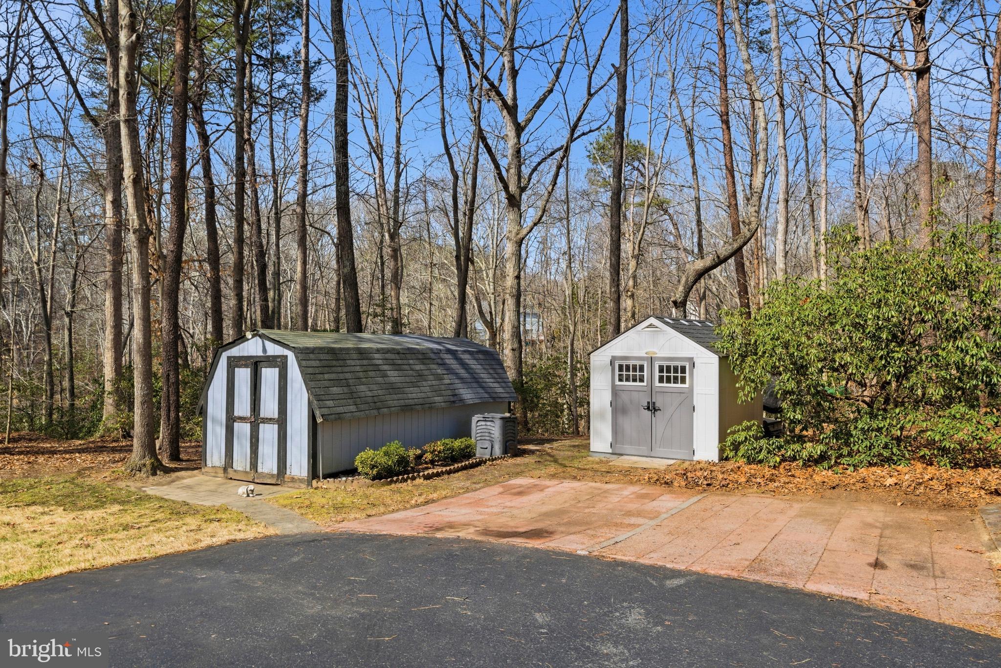 HOME PLACE - Residential