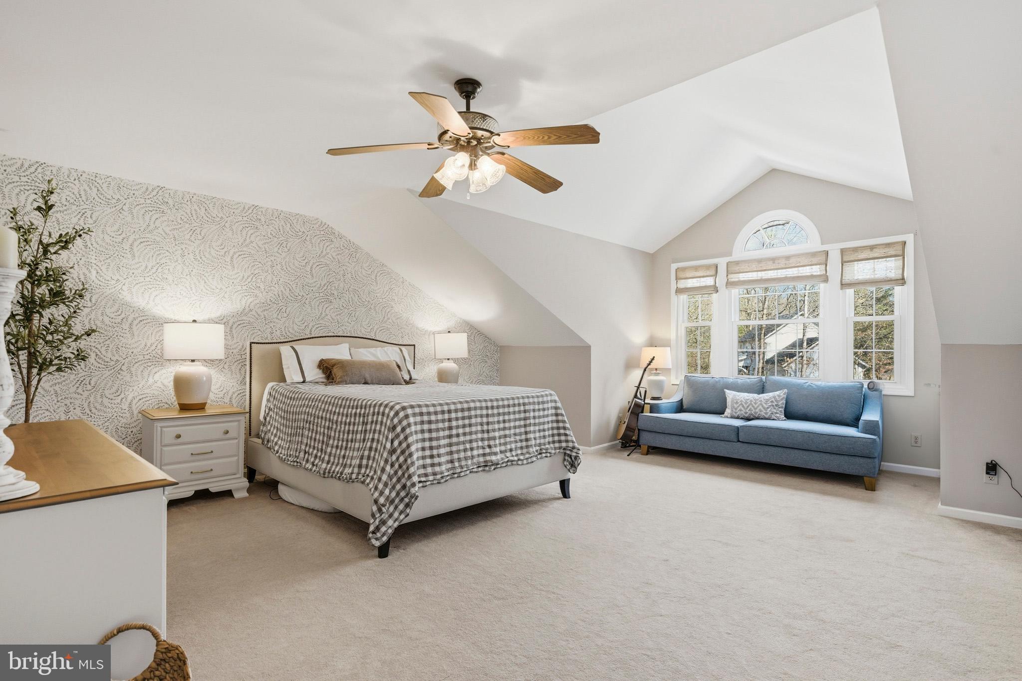 HOME PLACE - Residential