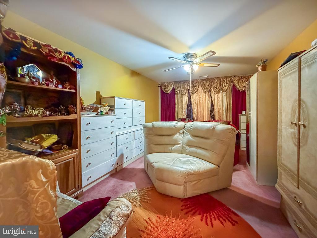 DELAIRE LANDING - Residential