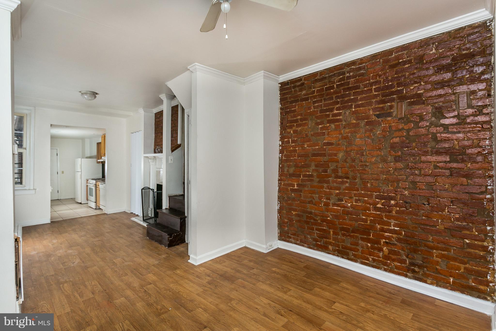 UNION SQUARE - Residential Lease