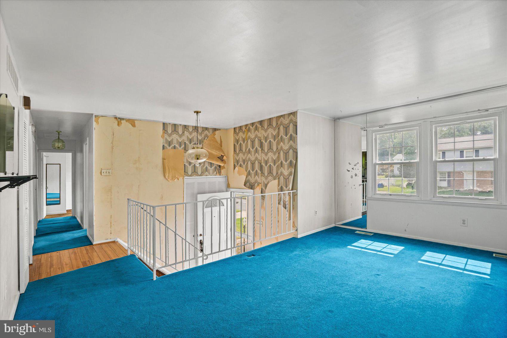 8 SLATE MILLS COURT, CATONSVILLE, MD, 21228 8 SLATE MILLS COURT
