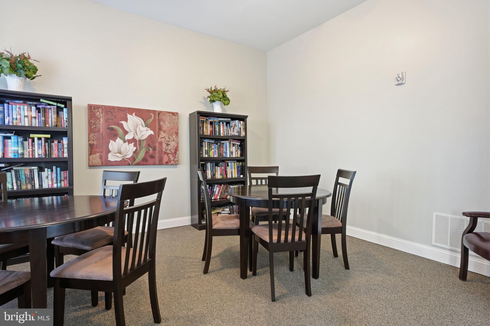 UPPER SOUTHAMPTON - Residential