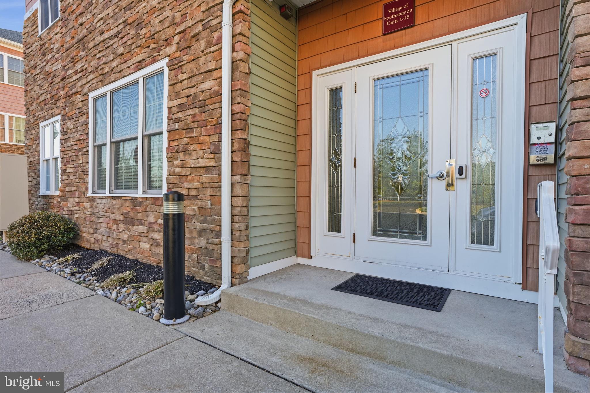 UPPER SOUTHAMPTON - Residential