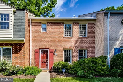 2823 Atlanta Drive Unit 2-2823, Silver Spring, MD MLS: MDMC2182438