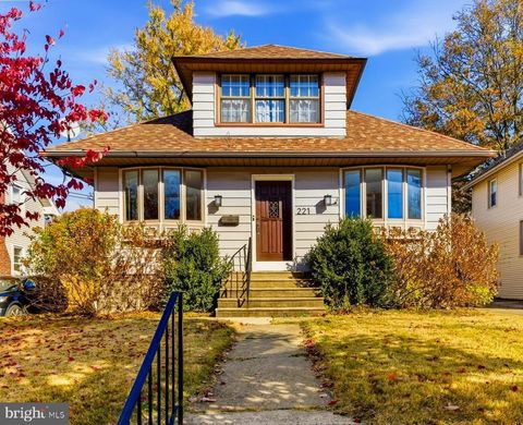 221 RICHEY AVE COLLINGSWOOD NJ 08107