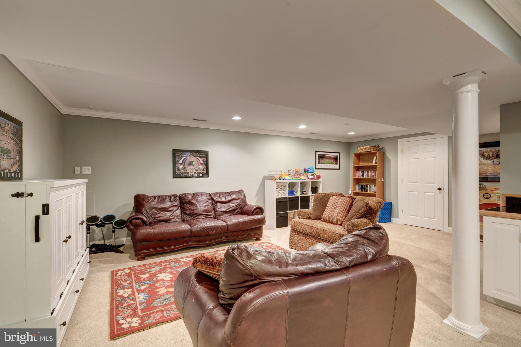 SPRINGMOUNT ESTATES - Residential