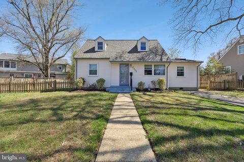 Homes For Sale - 6909 Columbia Drive<br/> ALEXANDRIA, VA 22307