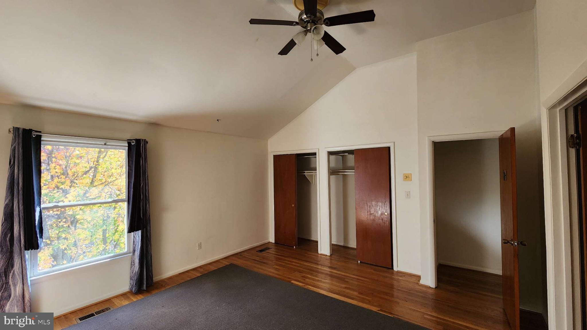 CANTERBURY RIDING - Residential Lease