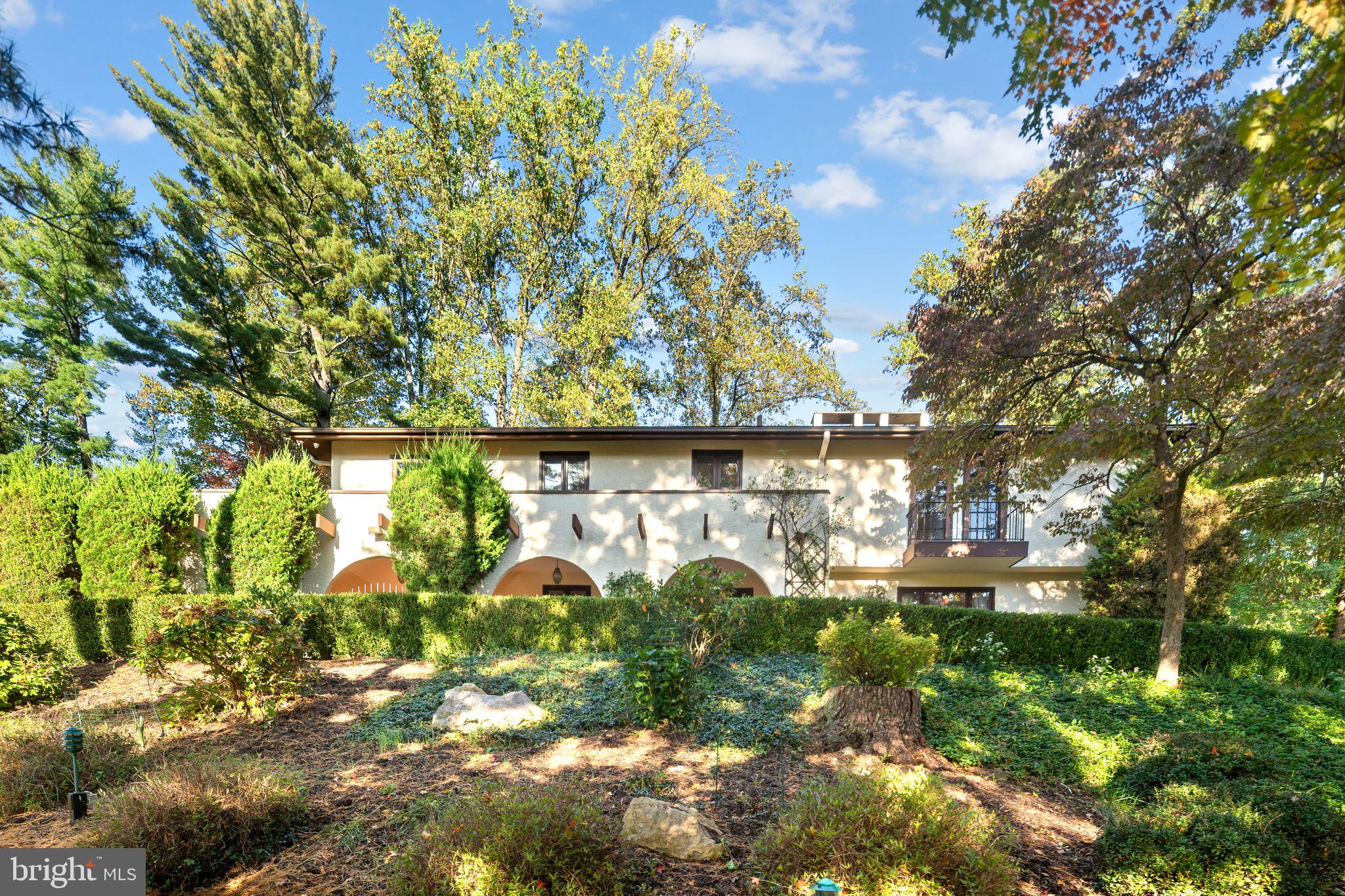 203 WEDGEWOOD CIRCLE