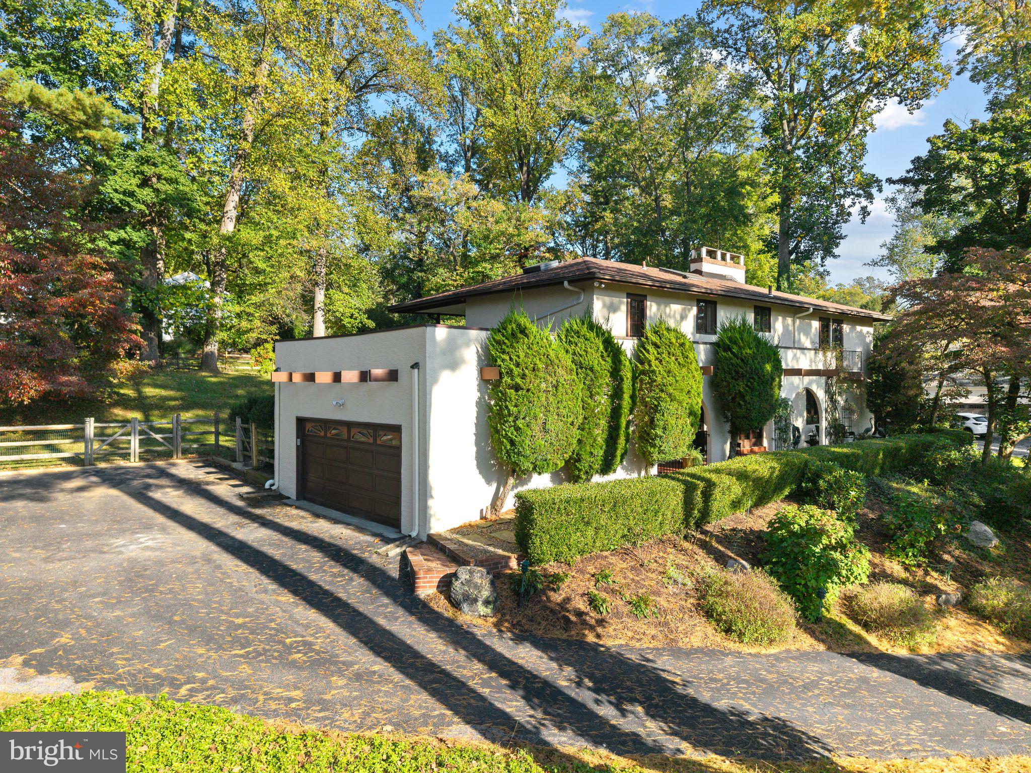 203 WEDGEWOOD CIRCLE