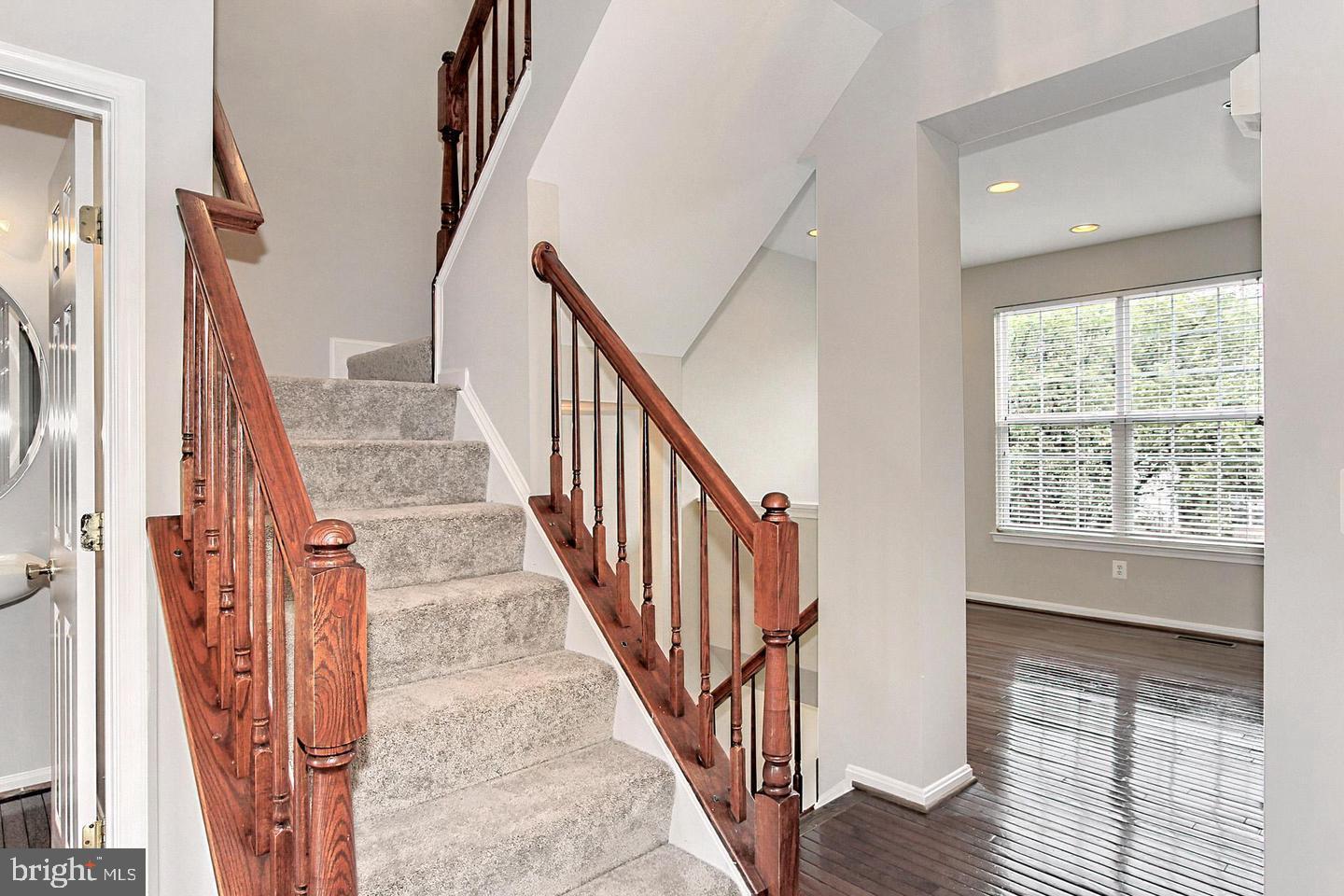 TOWNES AT CAMERON PARKE - Residential Lease